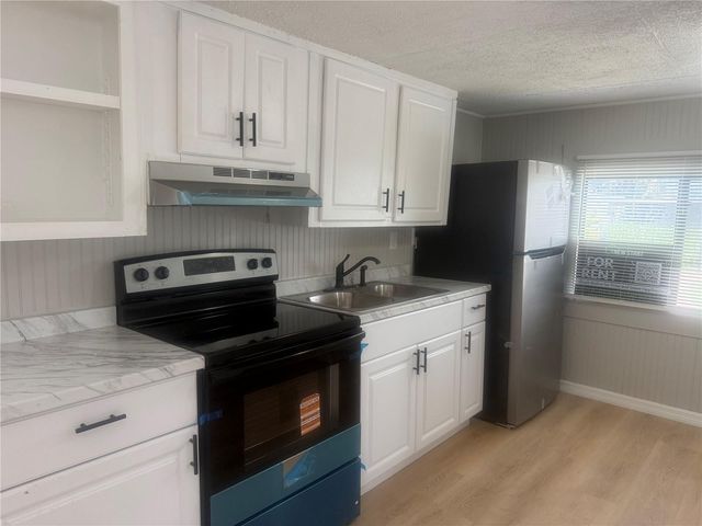 512 51ST AVENUE DRIVE W, Bradenton, FL 34207