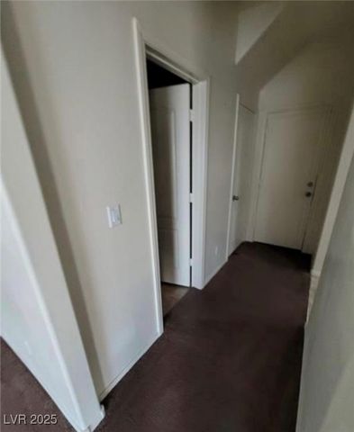 9033 Savvy Seam Court, Las Vegas, NV 89149