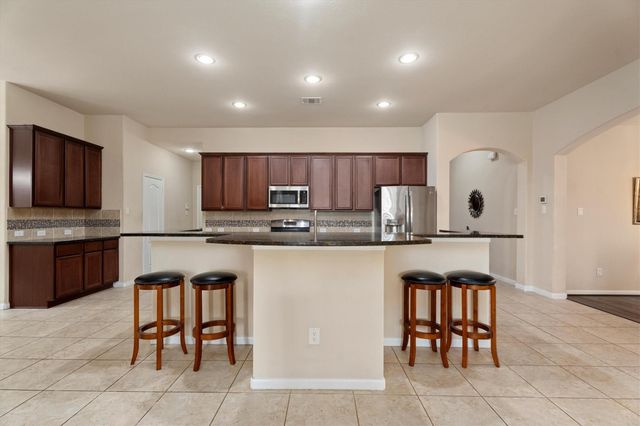 20131 Cascading Falls Boulevard, Cypress, TX 77433