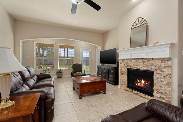 20131 Cascading Falls Boulevard, Cypress, TX 77433