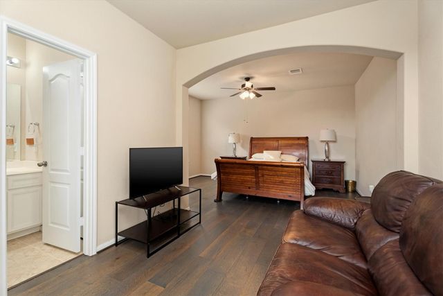 20131 Cascading Falls Boulevard, Cypress, TX 77433