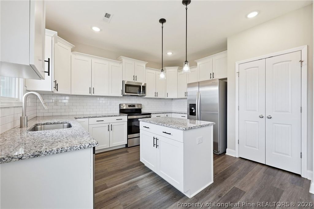 164 Leach Creek Drive, Raeford, NC 28376 — photo 4
