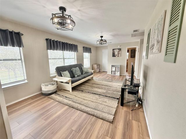 2501 County Road 228, Florence, TX 76527