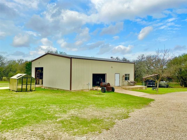 2501 County Road 228, Florence, TX 76527