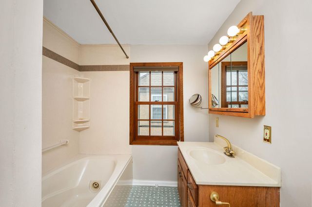 4912 Oakland Avenue, Minneapolis, MN 55417