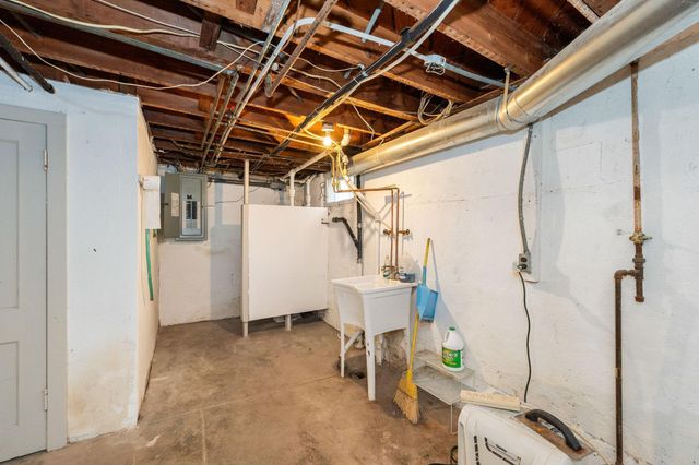 4912 Oakland Avenue, Minneapolis, MN 55417