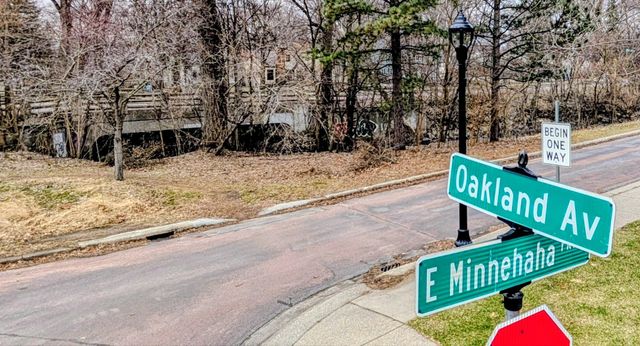 4912 Oakland Avenue, Minneapolis, MN 55417