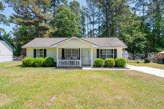 3 Burlington Cir, Beaufort, SC 29906