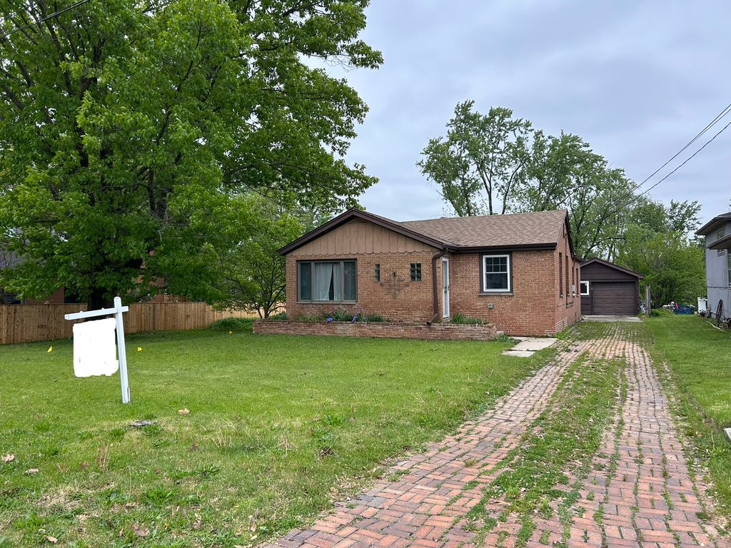 4932 158th Street, Oak Forest, IL 60452