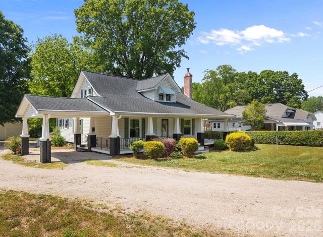 2407 N Main Street, Kannapolis, NC 28081