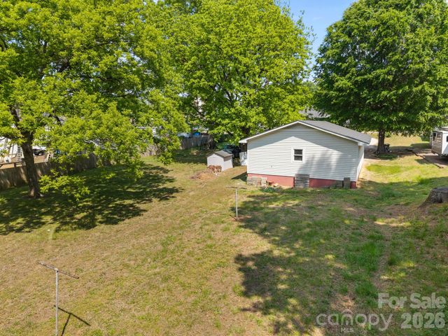 2407 N Main Street, Kannapolis, NC 28081