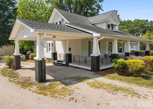 2407 N Main Street, Kannapolis, NC 28081