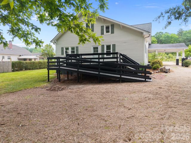 2407 N Main Street, Kannapolis, NC 28081