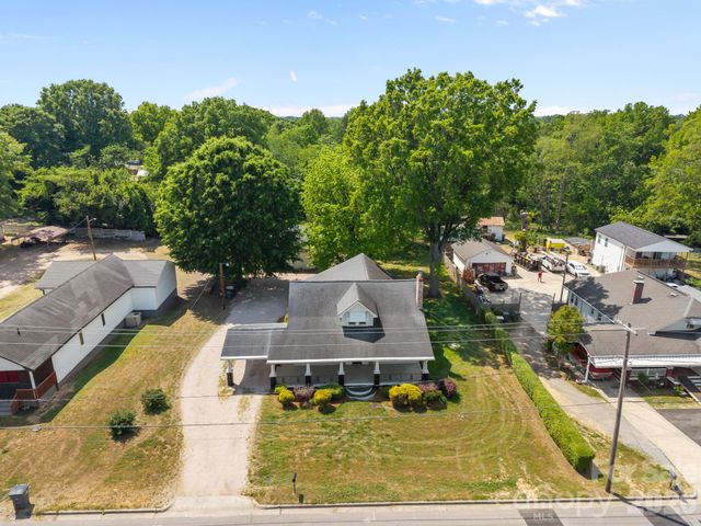 2407 N Main Street, Kannapolis, NC 28081
