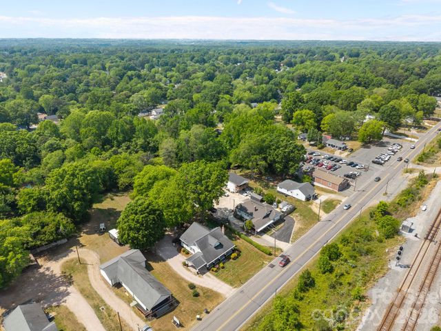 2407 N Main Street, Kannapolis, NC 28081