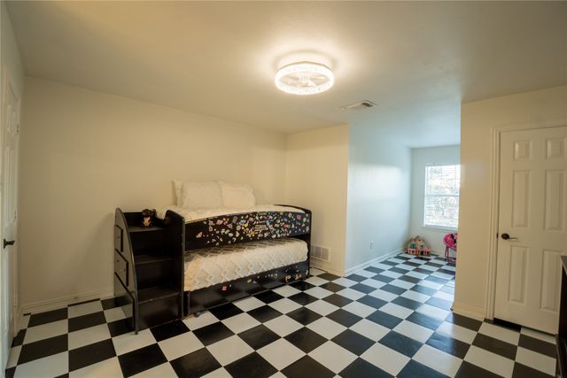 422 Oak Brook Drive, Lucas, TX 75002