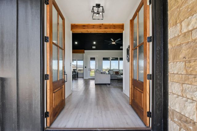 1020 Inka RD, Salado, TX 76571