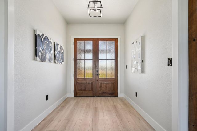 1020 Inka RD, Salado, TX 76571