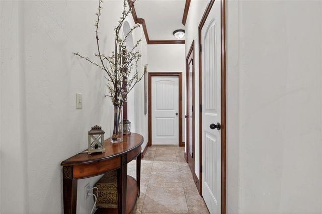 10905 SW 30th Terrace, Yukon, OK 73099