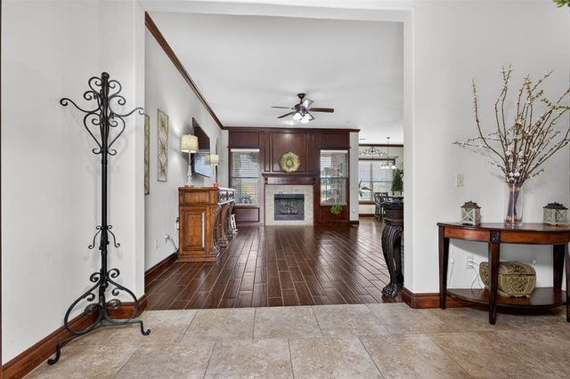 10905 SW 30th Terrace, Yukon, OK 73099