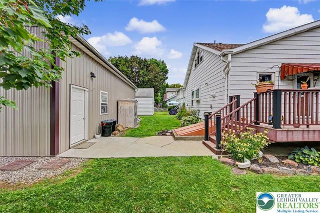 1747 West Union Boulevard, Bethlehem City, PA 18018