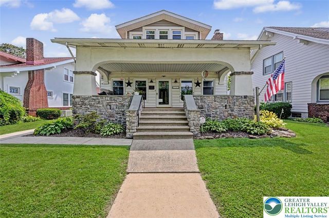 1747 West Union Boulevard, Bethlehem City, PA 18018