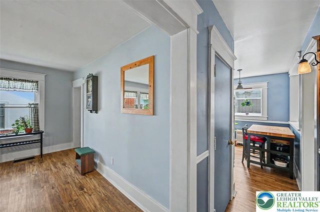 1747 West Union Boulevard, Bethlehem City, PA 18018