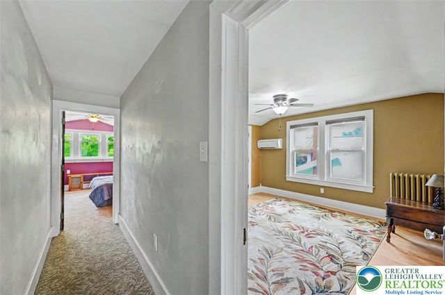 1747 West Union Boulevard, Bethlehem City, PA 18018