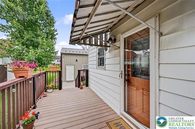 1747 West Union Boulevard, Bethlehem City, PA 18018