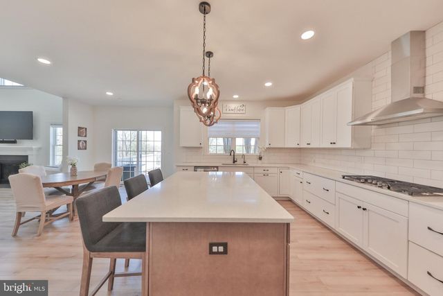 2595 STONEWALL DR, Center, PA 18034