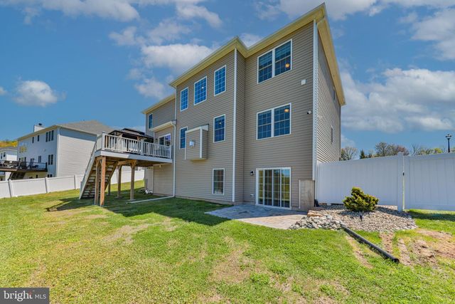 2595 STONEWALL DR, Center, PA 18034
