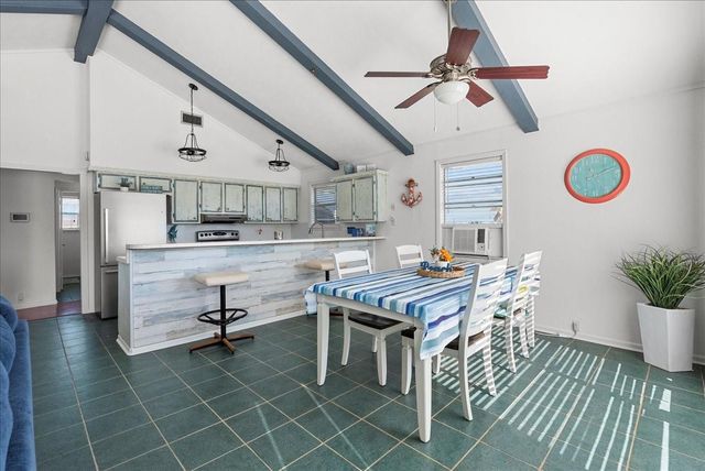 324 Shark Lane, Surfside Beach, TX 77541