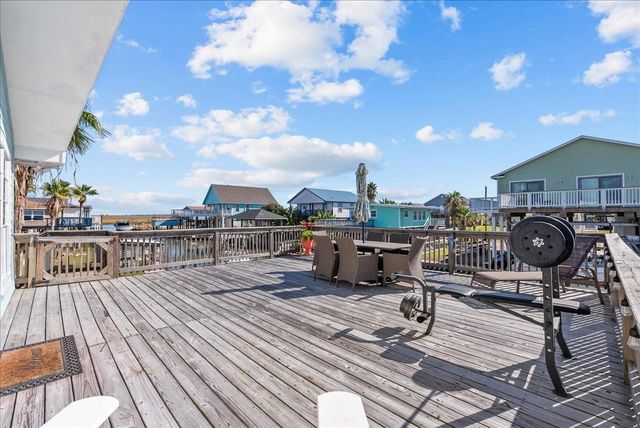 324 Shark Lane, Surfside Beach, TX 77541