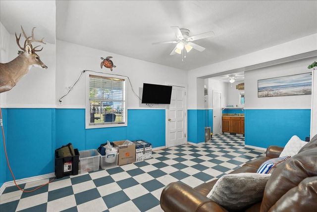 324 Shark Lane, Surfside Beach, TX 77541