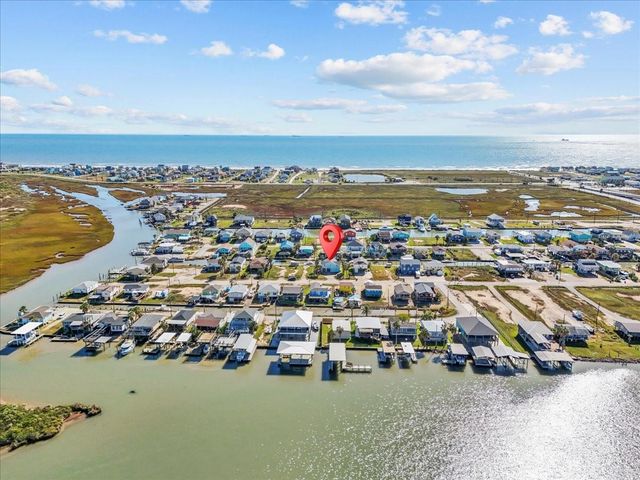 324 Shark Lane, Surfside Beach, TX 77541