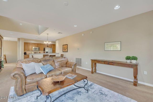 3935 E ROUGH RIDER Road 1106, Phoenix, AZ 85050