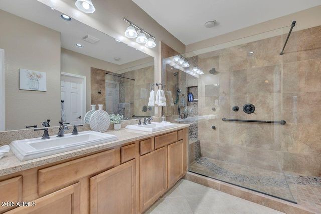3935 E ROUGH RIDER Road 1106, Phoenix, AZ 85050