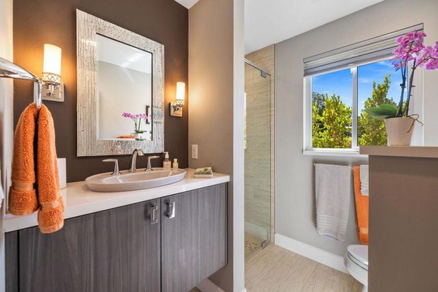 47432 Medina Drive W, Palm Desert, CA 92260