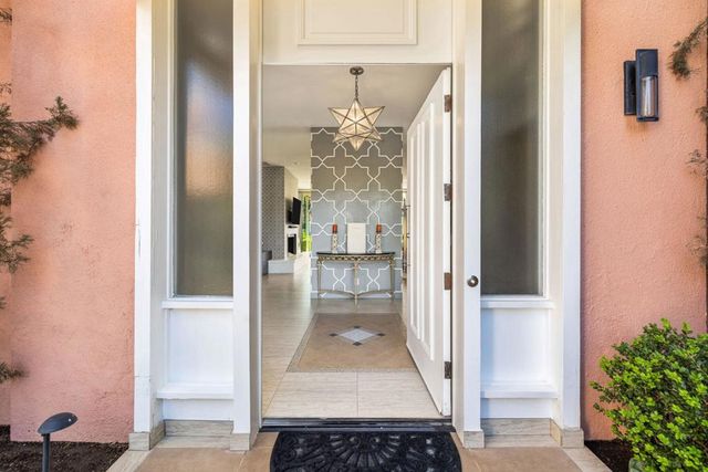 47432 Medina Drive W, Palm Desert, CA 92260