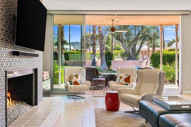 47432 Medina Drive W, Palm Desert, CA 92260