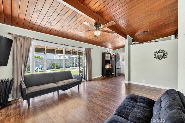 2415 Merrywood, Pomona, CA 91767