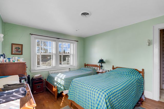 52 Herkimer Street, Waterbury, CT 06710