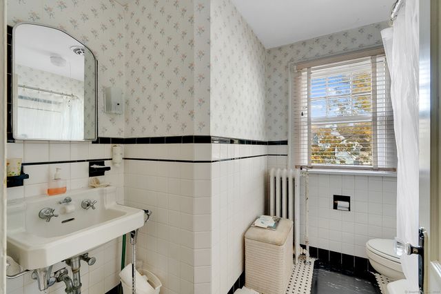 52 Herkimer Street, Waterbury, CT 06710