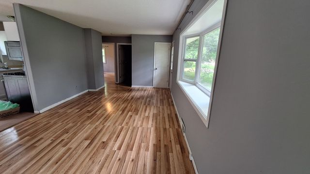 6609 W Broadway Avenue, Brooklyn Park, MN 55428