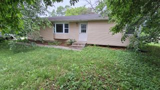 6609 W Broadway Avenue, Brooklyn Park, MN 55428