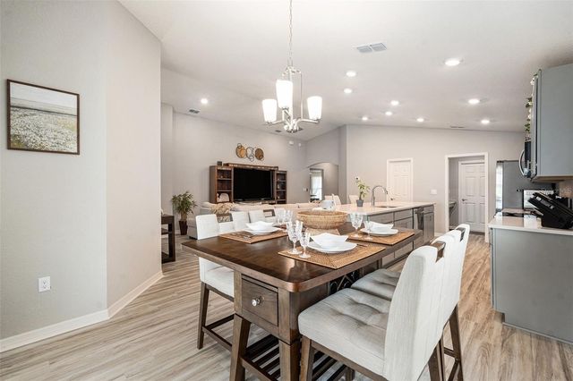 6436 PEBBLEBROOKE WAY, Zephyrhills, FL 33541