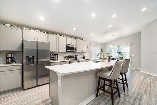 6436 PEBBLEBROOKE WAY, Zephyrhills, FL 33541