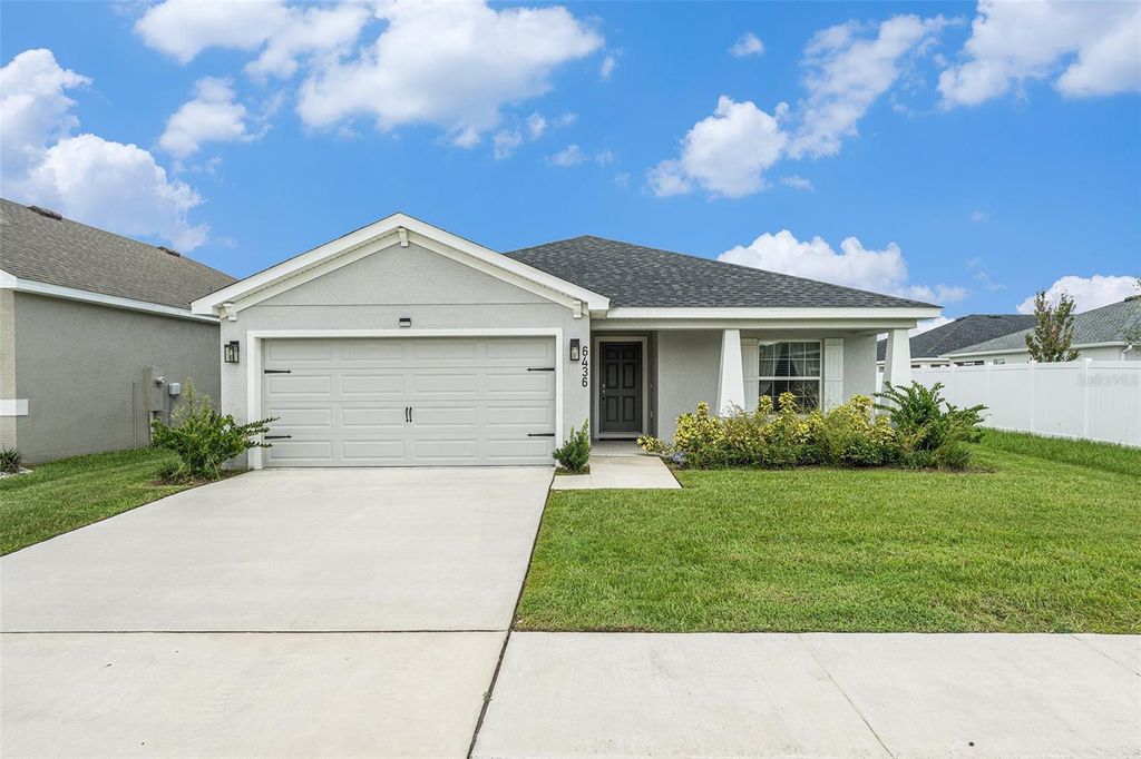 Image 1 of property listing at 6436 PEBBLEBROOKE WAY, Zephyrhills, FL 33541