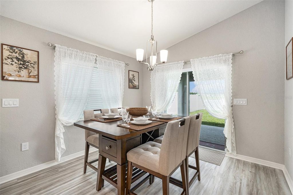 Image 11 of property listing at 6436 PEBBLEBROOKE WAY, Zephyrhills, FL 33541