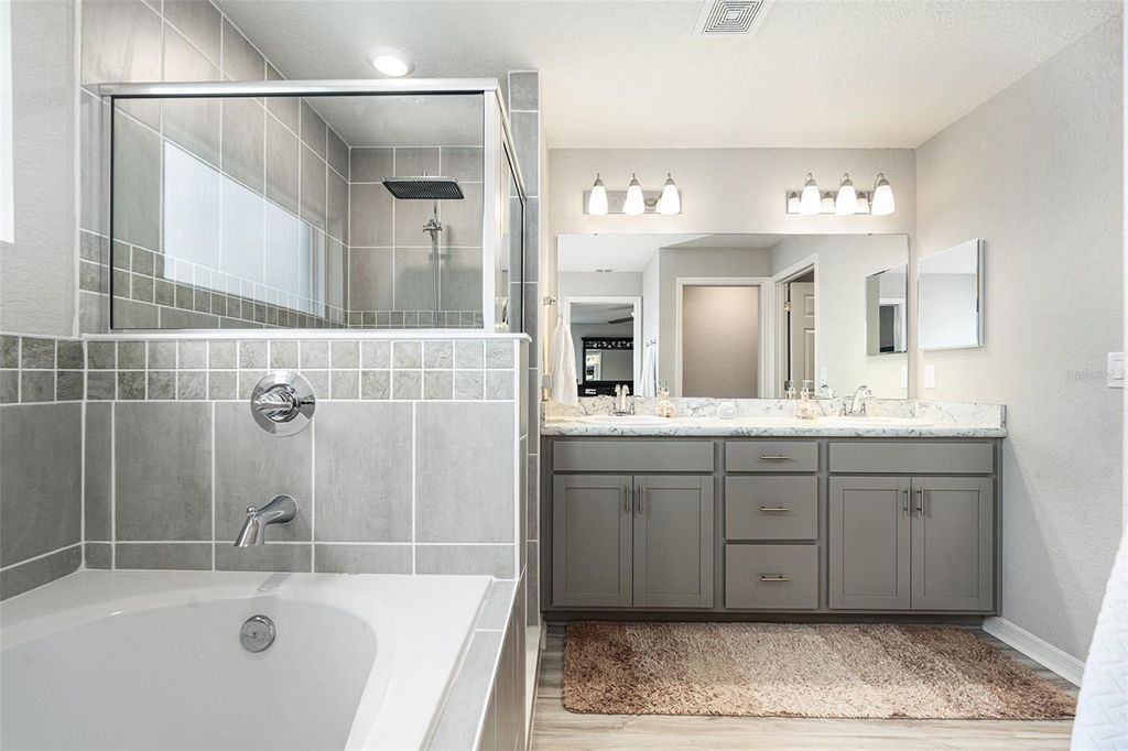 Image 20 of property listing at 6436 PEBBLEBROOKE WAY, Zephyrhills, FL 33541